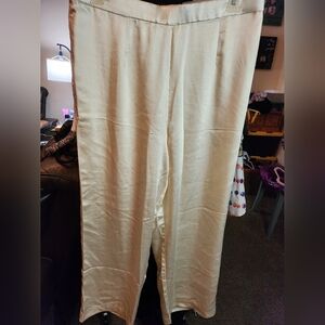 Skies Are Blue Elegant Cream Trousers